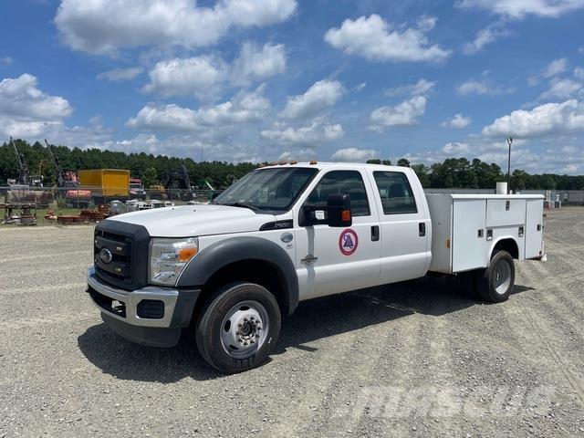 Ford F-550 Kiperi