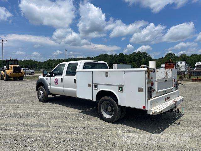 Ford F-550 Kiperi