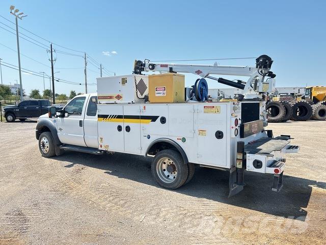 Ford F-550 Komunalna vozila
