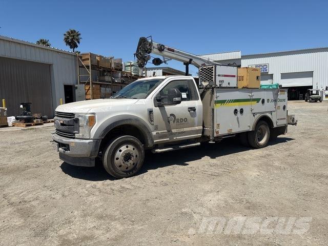 Ford F-550 Komunalna vozila