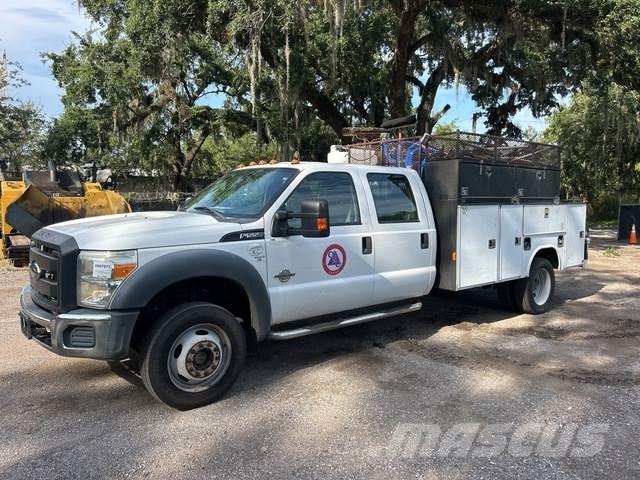 Ford F-550 Kiperi