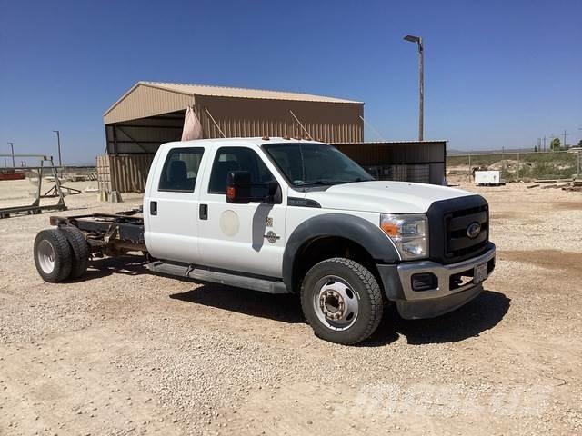Ford F-550 Kabine i unutrašnjost