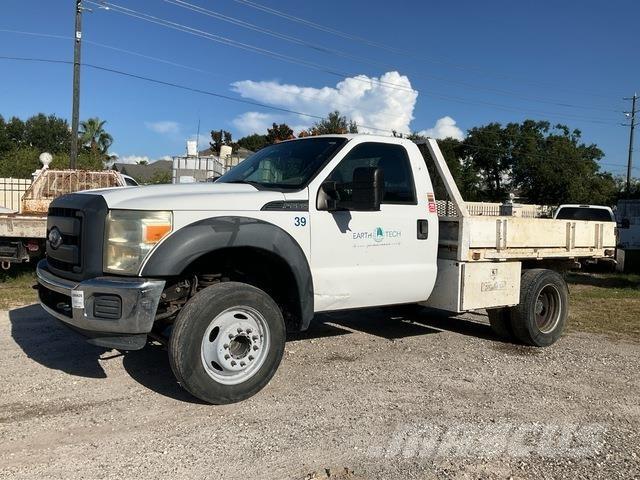 Ford F-550 Kamioni sa otvorenim sandukom