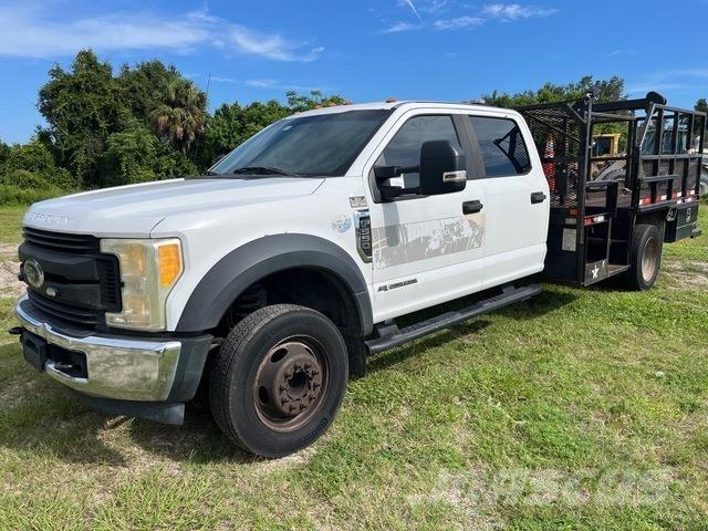 Ford F-550 Kiperi