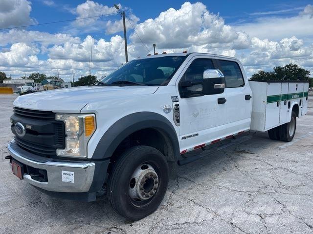 Ford F-550 Kiperi