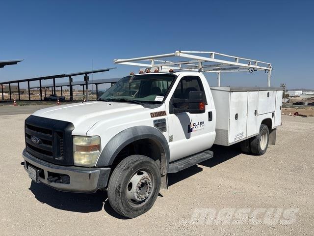Ford F-550 Kiperi