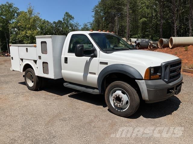 Ford F-550 Kiperi
