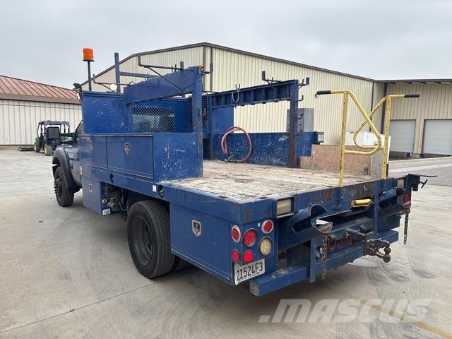 Ford F-550 Kiperi