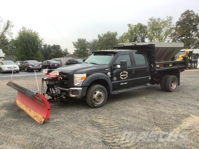 Ford F-550 Sniježne daske i  plugovi