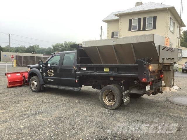 Ford F-550 Sniježne daske i  plugovi