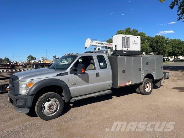 Ford F-550 Komunalna vozila