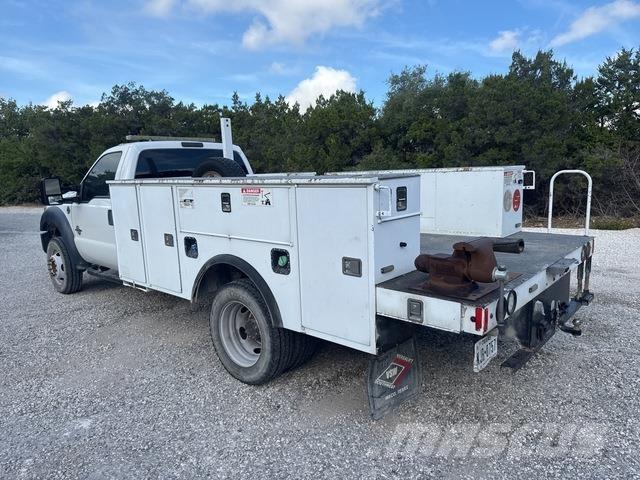 Ford F-550 Kiperi