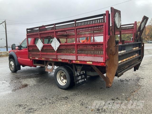 Ford F-550 Kamioni sa otvorenim sandukom