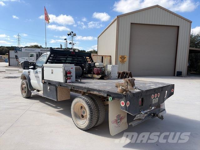 Ford F-550 Kamioni sa otvorenim sandukom