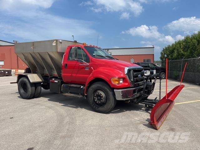 Ford F-650 Sniježne daske i  plugovi