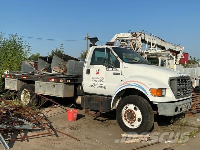 Ford F-650 Kamioni sa otvorenim sandukom