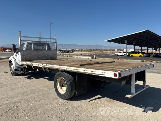 Ford F-650 Kamioni sa otvorenim sandukom