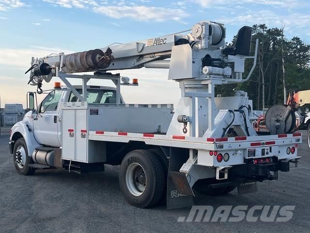 Ford F-750 Kamioni za pokretne bušotine