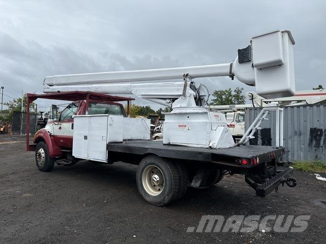 Ford F-750 Auto košare