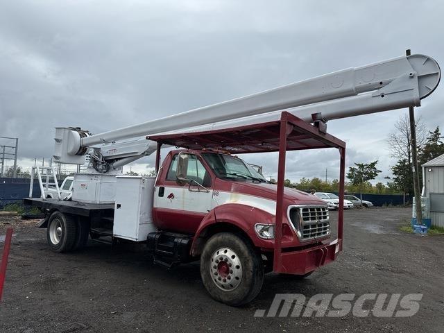 Ford F-750 Auto košare