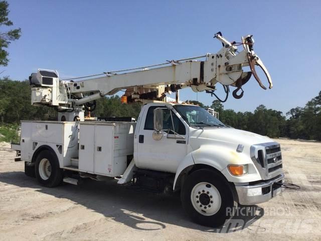 Ford F-750 Kamioni za pokretne bušotine