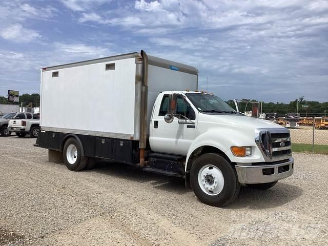Ford F-750 Građevinarstvo – ostalo