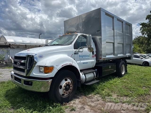 Ford F-750 Kamioni za piljevinu
