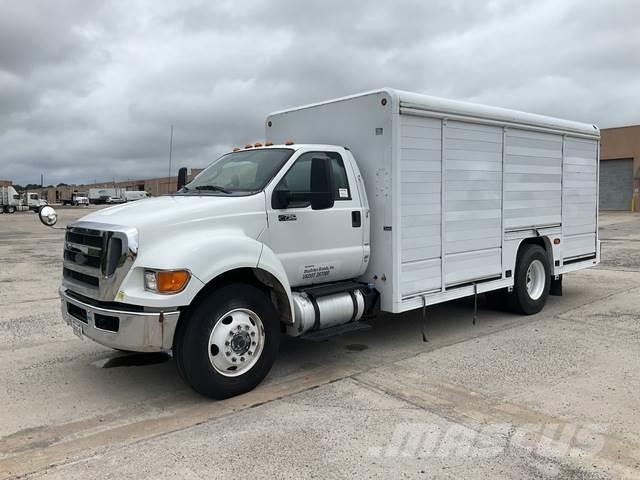 Ford F-750 Kamioni za prijevoz pića