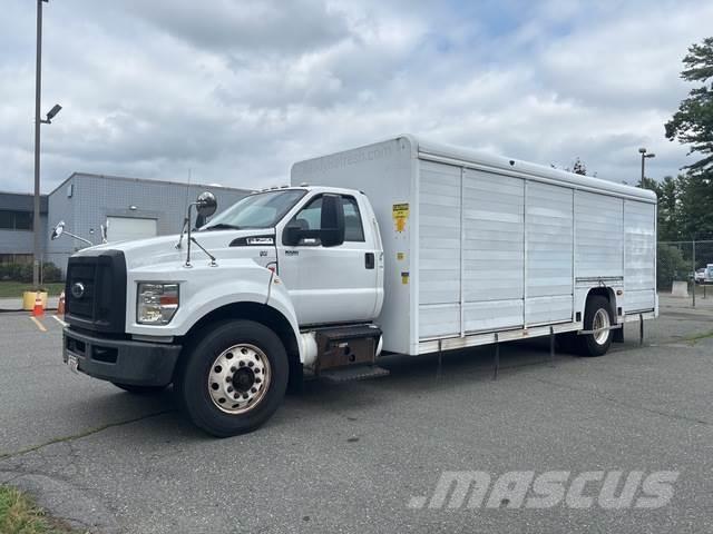 Ford F-750 Kamioni za prijevoz pića