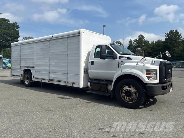 Ford F-750 Kamioni za prijevoz pića