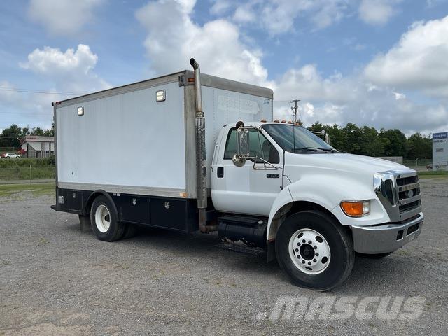 Ford F-750 Građevinarstvo – ostalo