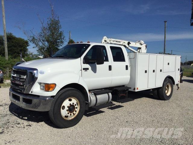 Ford F-750 Komunalna vozila