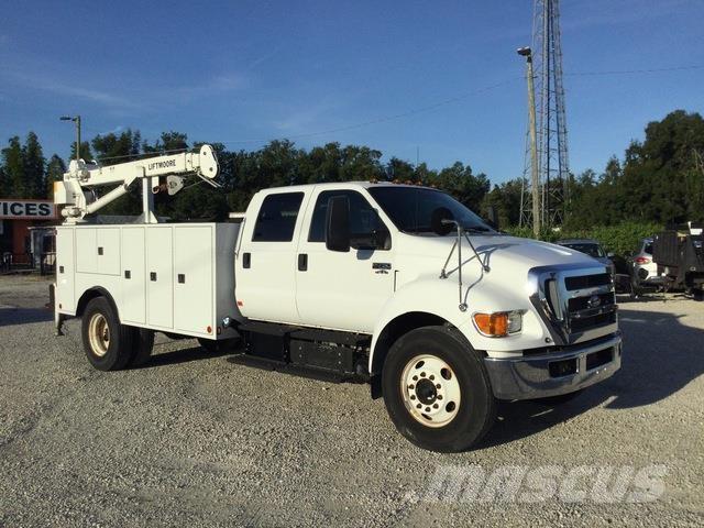 Ford F-750 Komunalna vozila