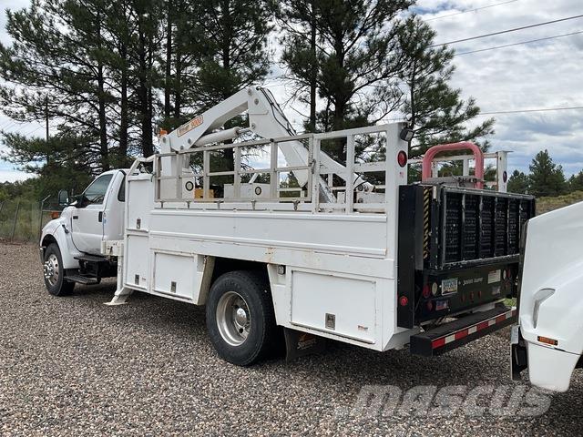 Ford F-750 Komunalna vozila