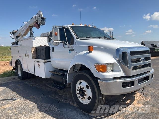 Ford F-750 Komunalna vozila