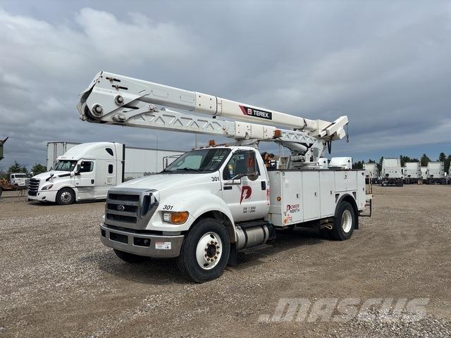 Ford F-750 Auto košare
