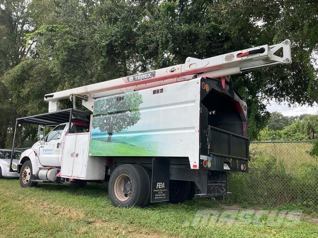 Ford F-750 Auto košare