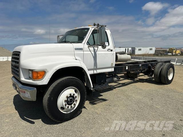 Ford F-800 Kabine i unutrašnjost