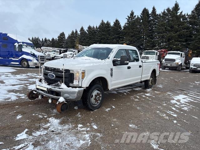 Ford F350 Kiperi