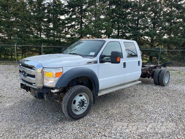 Ford F550 Kabine i unutrašnjost