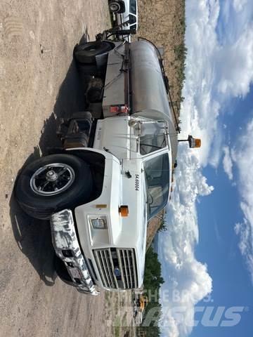 Ford F700 Kamioni mikseri za beton