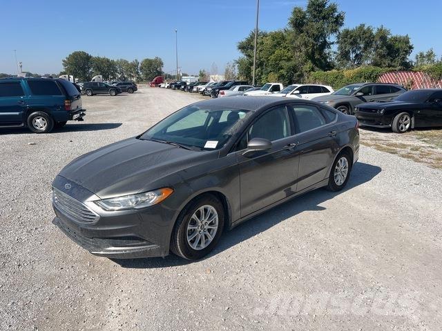 Ford Fusion Automobili