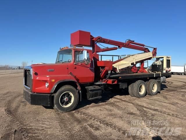 Ford L8000 Ostalo