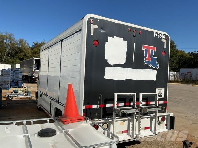 Ford LCF Kamioni za prijevoz pića