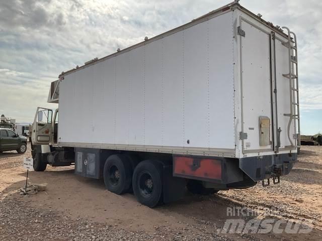 Ford LT8000 Dostavna vozila / kombiji