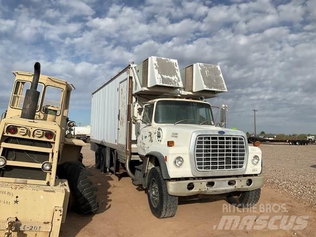 Ford LT8000 Dostavna vozila / kombiji