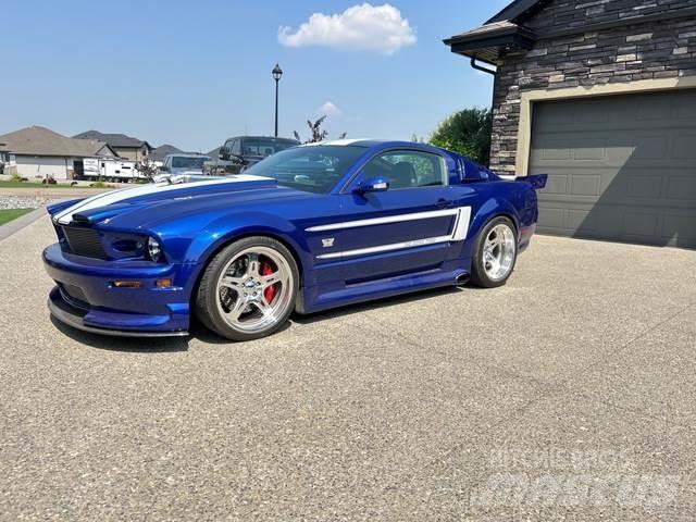 Ford Mustang Automobili