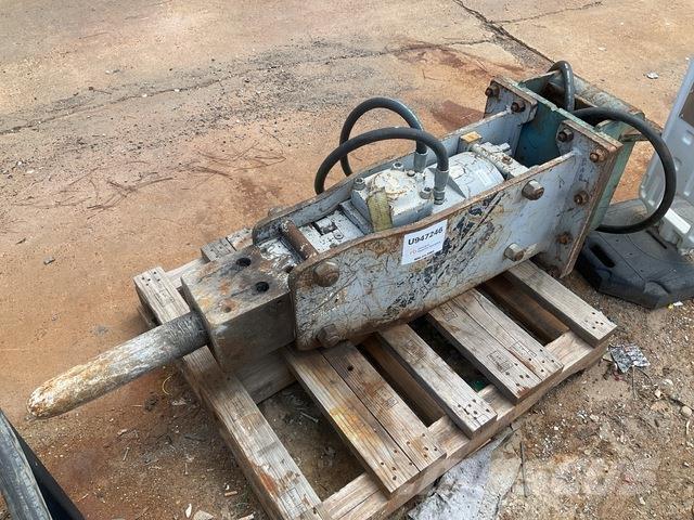 FRD F9FSP-WR Čekići