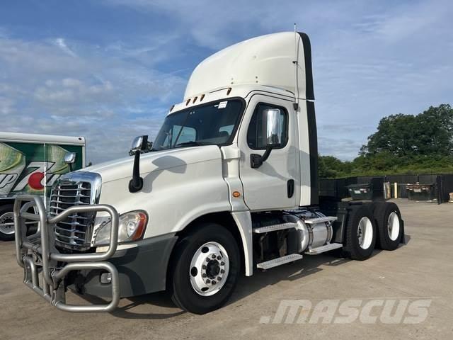 Freightliner  Traktorske jedinice