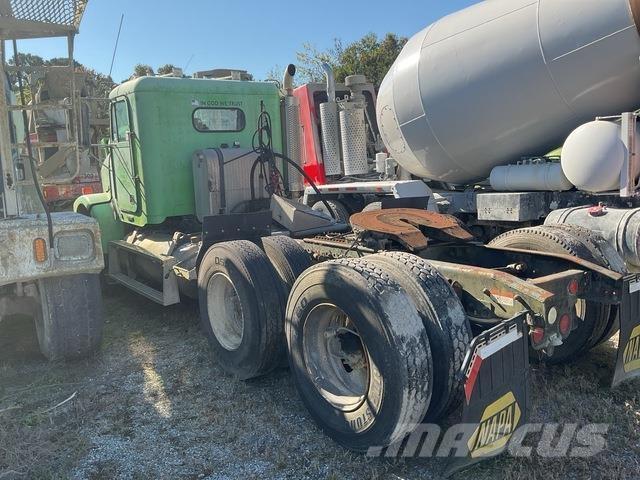 Freightliner  Traktorske jedinice